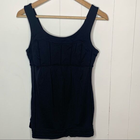lululemon athletica Tops - Lululemon Tank Top Black Elevate Adjustable Cinch Waist Womens Size 6 Gym Yoga